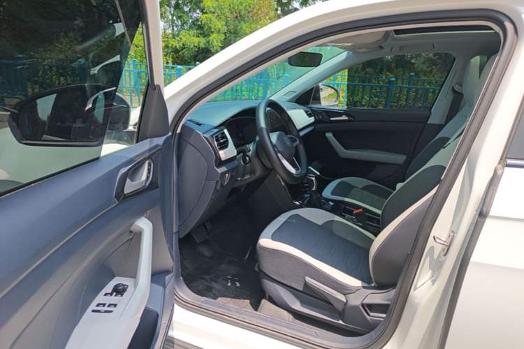 Used Volkswagen Tharu 2025 New Sharp 1.5L Ambitious Edition Driver Seat