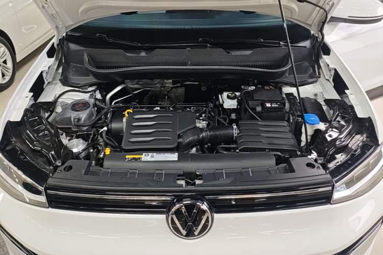 Used Volkswagen Tharu 2025 New Sharp 1.5L Sharp Edition Engine Bay
