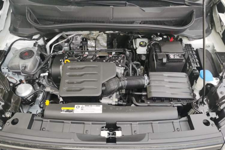Used Volkswagen Tharu 2025 New Sharp 1.5L Sharp Edition Engine Bay