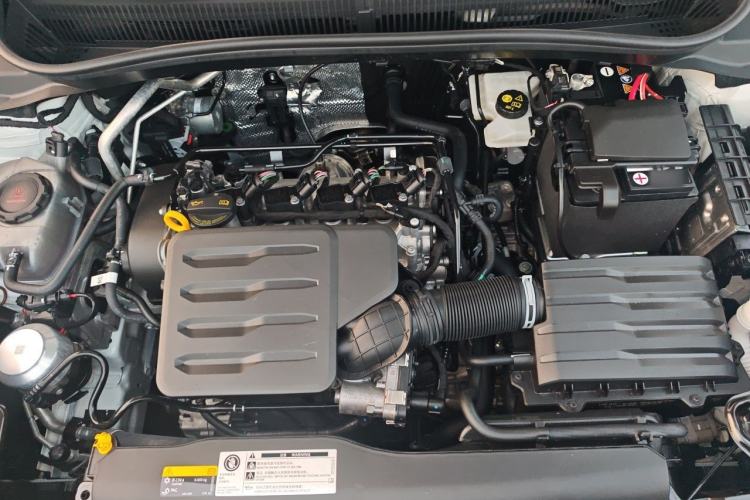 Used Volkswagen Tharu 2025 New Sharp 1.5L Ambitious Edition Engine Bay