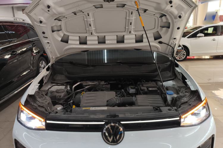 Used Volkswagen Tharu 2025 New Sharp 1.5L Ambitious Edition Engine Bay