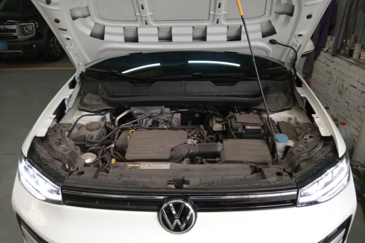 Used Volkswagen Tharu 2025 New Sharp 1.5L Sharp Edition Engine Bay