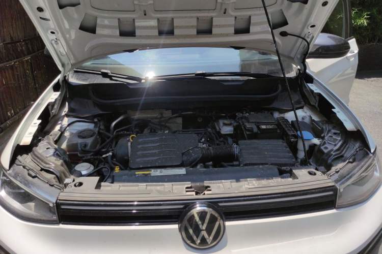 Used Volkswagen Tharu 2025 New Sharp 1.5L Ambitious Edition Engine Bay