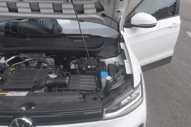 Used Volkswagen Tharu 2025 New Sharp 1.5L Sharp Edition Engine Bay Left