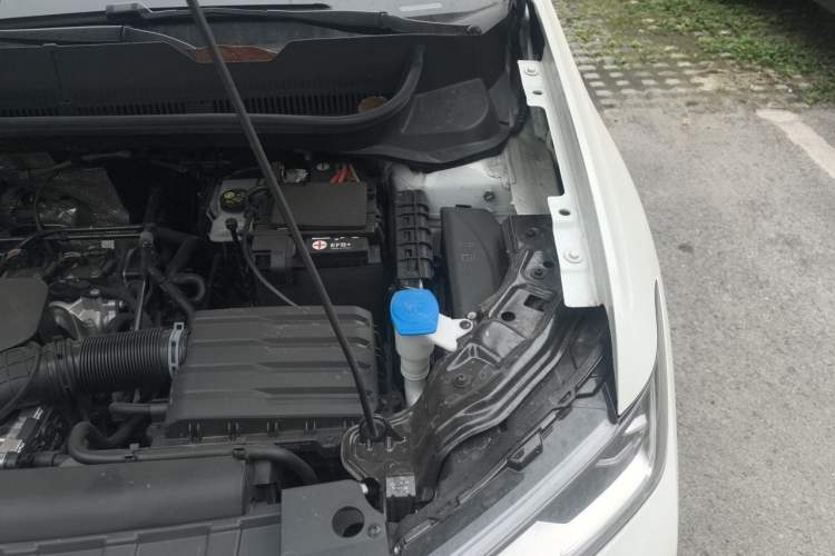 Used Volkswagen Tharu 2025 New Sharp 1.5L Ambitious Edition Engine Bay Left
