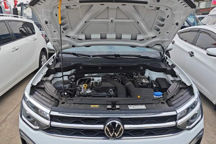 Used Volkswagen Tharu 2025 300TSI Two-Wheel-Drive Moonlight Edition Engine Bay