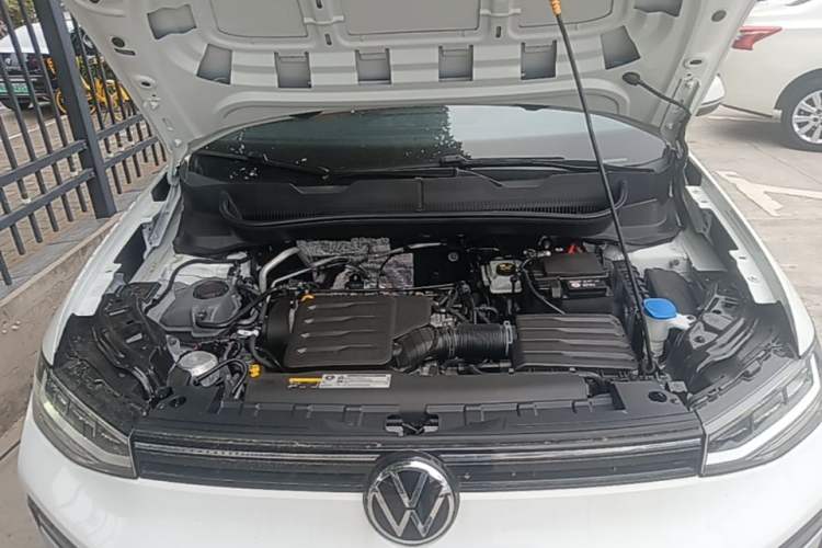 Used Volkswagen Tharu 2025 New Sharp 1.5L Sharp Edition Engine Bay