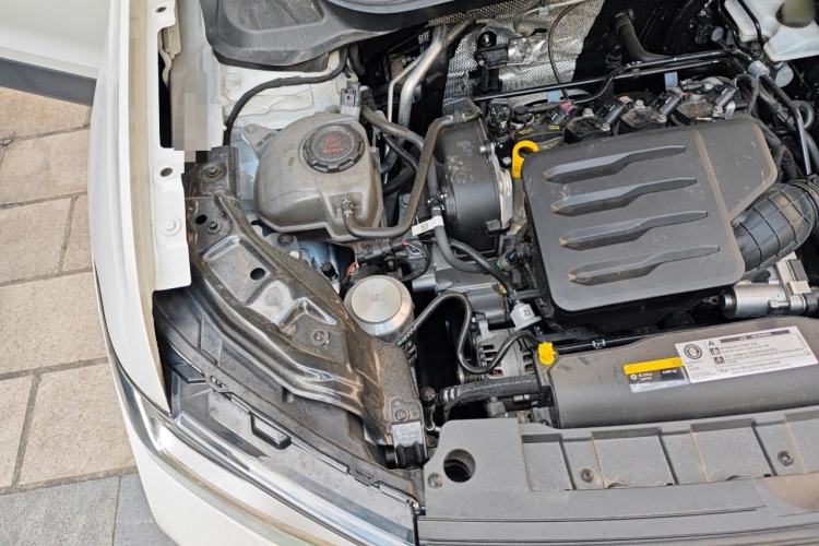 Used Volkswagen Tharu 2025 New Sharp 1.5L Ambitious Edition Engine Bay Right