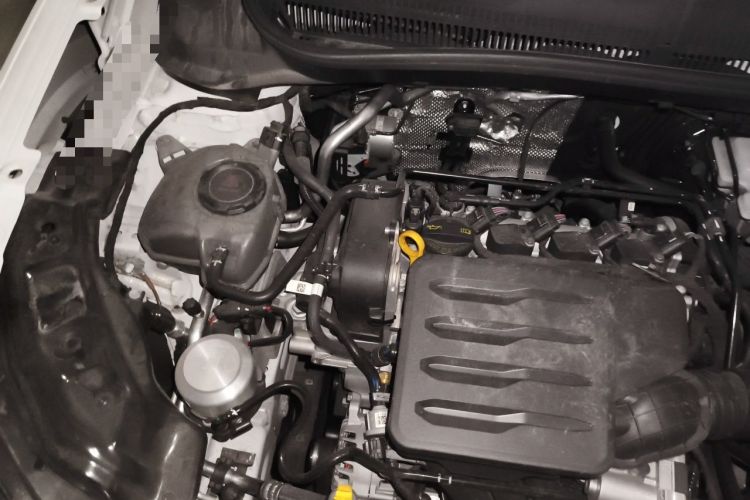 Used Volkswagen Tharu 2025 New Sharp 1.5L Ambitious Edition Engine Bay Right