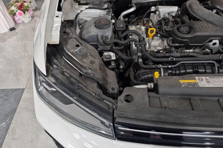 Used Volkswagen Tharu 2025 NewRui 300TSI Prestige Edition Engine Bay Right