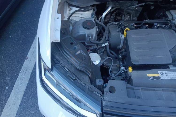 Used Volkswagen Tharu 2025 New Sharp 1.5L Sharp Edition Engine Bay Right