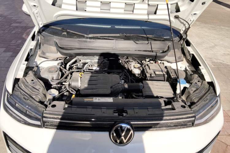 Used Volkswagen Tharu 2025 New Sharp 1.5L Sharp Edition Engine Bay