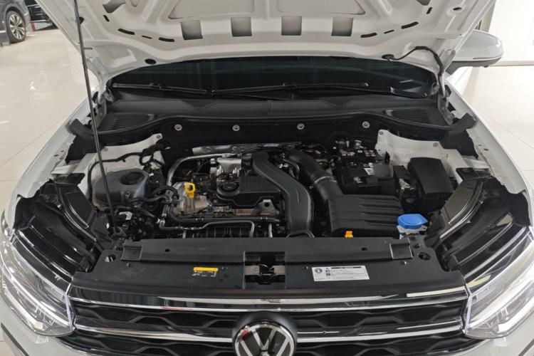 Used Volkswagen Tharu 2025 300TSI Two-Wheel-Drive Moonlight Edition Engine Bay