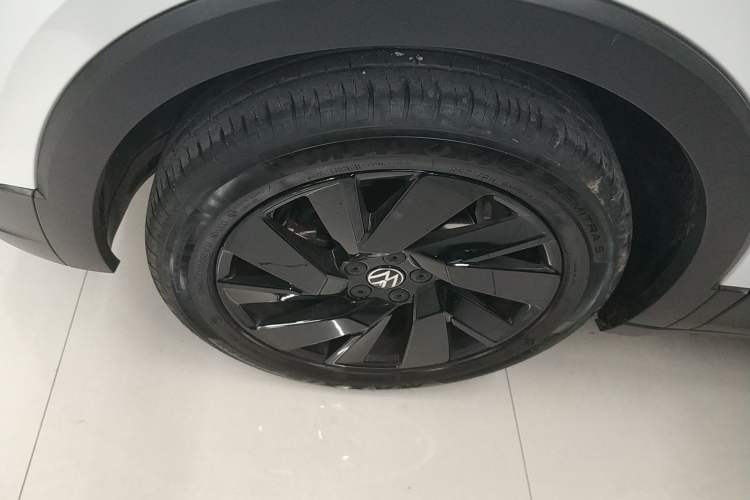 Used Volkswagen Tharu 2025 New Sharp 1.5L Ambitious Edition Exterior 4