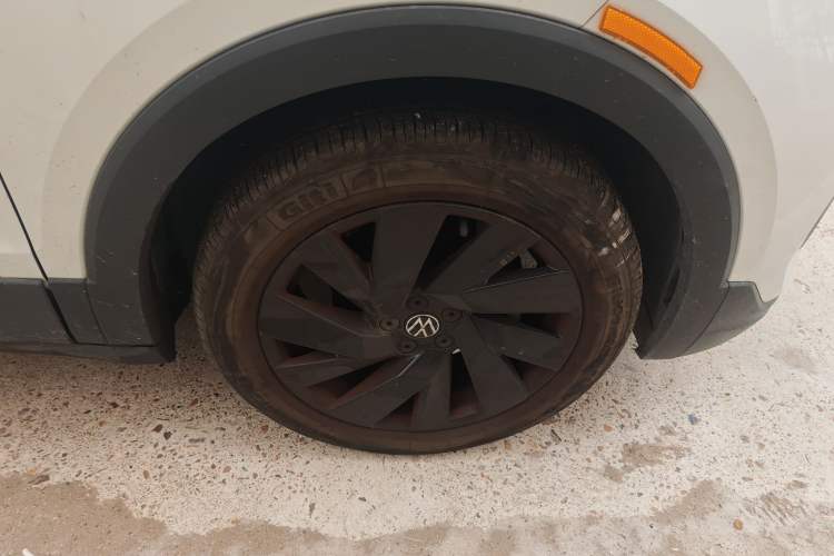 Used Volkswagen Tharu 2025 New Sharp 1.5L Ambitious Edition Exterior 4