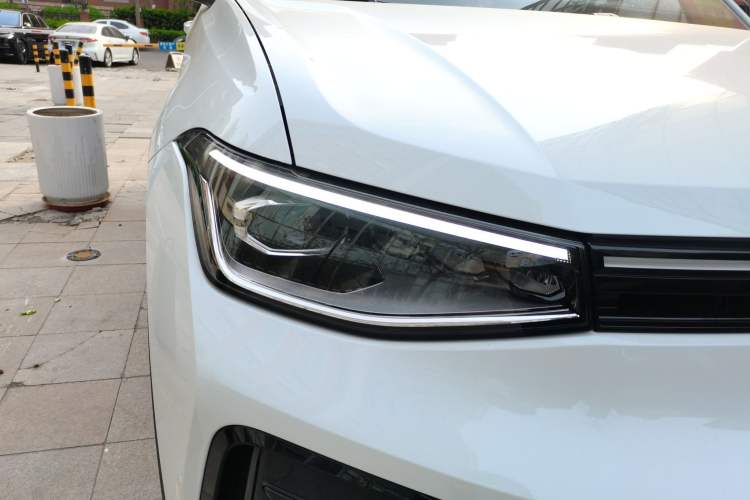 Used Volkswagen Tharu 2025 New Sharp 1.5L Ambitious Edition Exterior 6