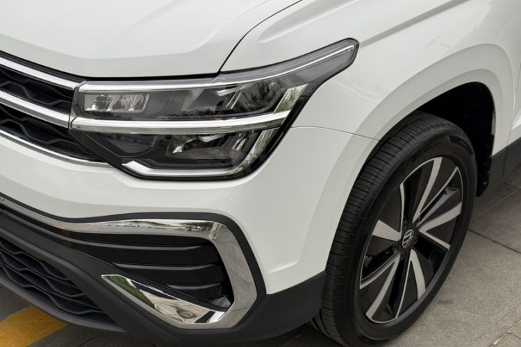 Used Volkswagen Tharu 2025 300TSI Two-Wheel-Drive Moonlight Edition Exterior 6