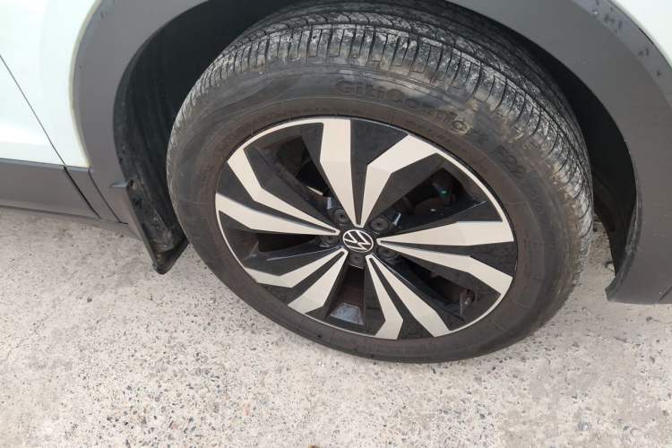 Used Volkswagen Tharu 2025 New Sharp 1.5L Ambitious Edition Exterior 7