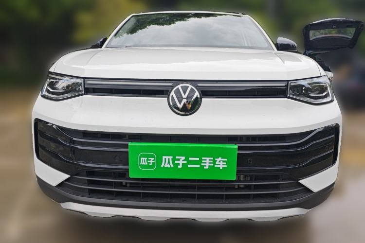Used Volkswagen Tharu 2025 New Sharp 1.5L Ambitious Edition Front