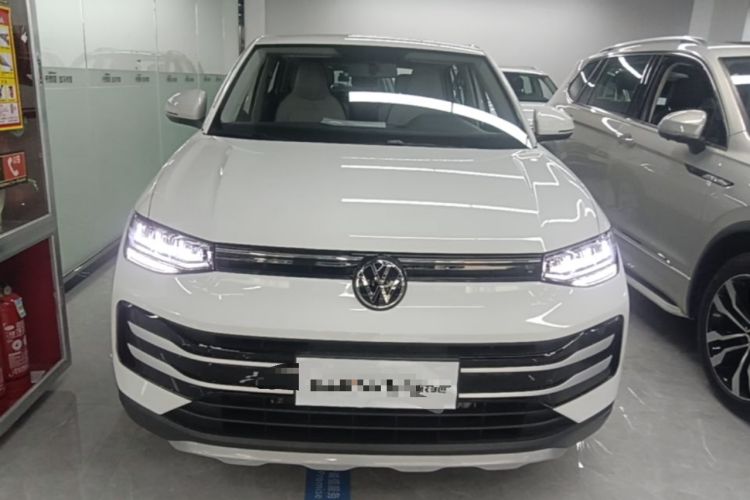 Used Volkswagen Tharu 2025 New Sharp 1.5L Sharp Edition Front