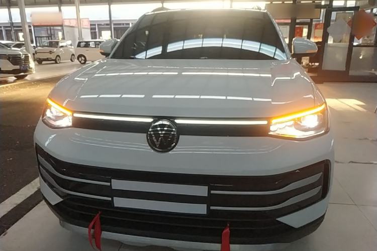 Used Volkswagen Tharu 2025 New Sharp 1.5L Ambitious Edition Front