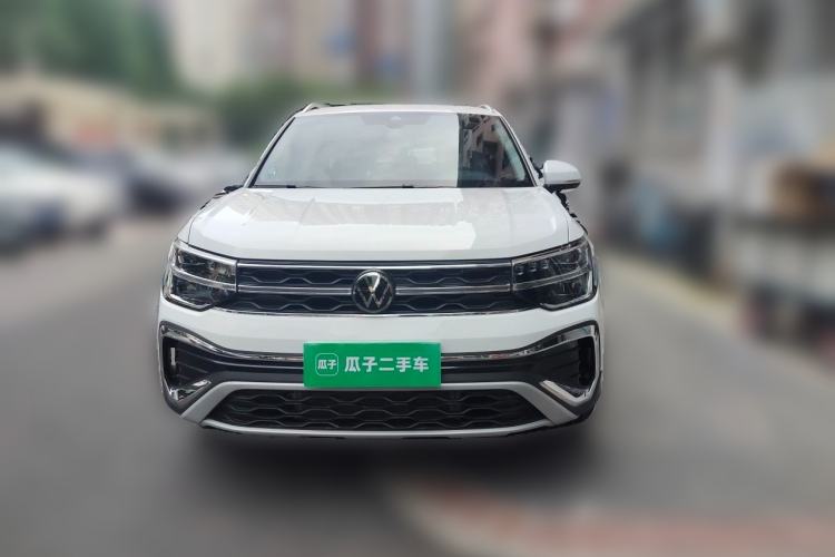 Used Volkswagen Tharu 2025 300TSI Two-Wheel-Drive Moonlight Edition Front