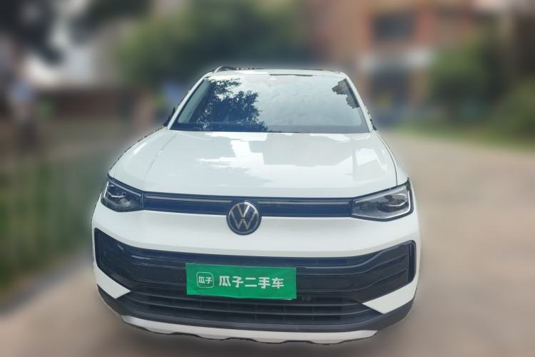 Used Volkswagen Tharu 2025 New Sharp 1.5L Ambitious Edition Front