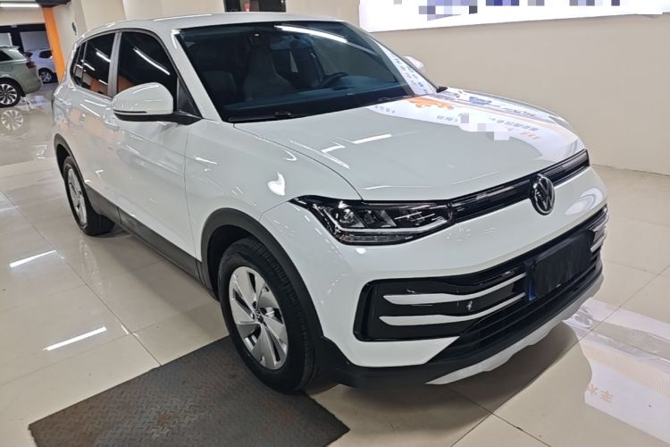 Used Volkswagen Tharu 2025 New Sharp 1.5L Sharp Edition Front Right 45 Deg