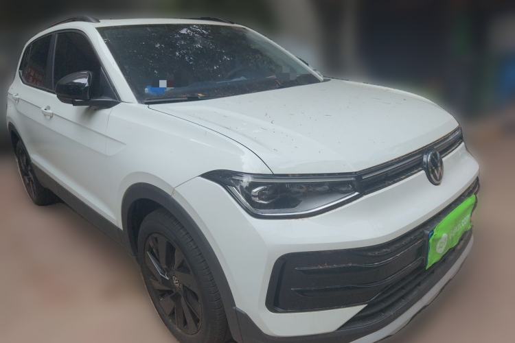 Used Volkswagen Tharu 2025 New Sharp 300TSI Ambitious Edition Front Right 45 Deg