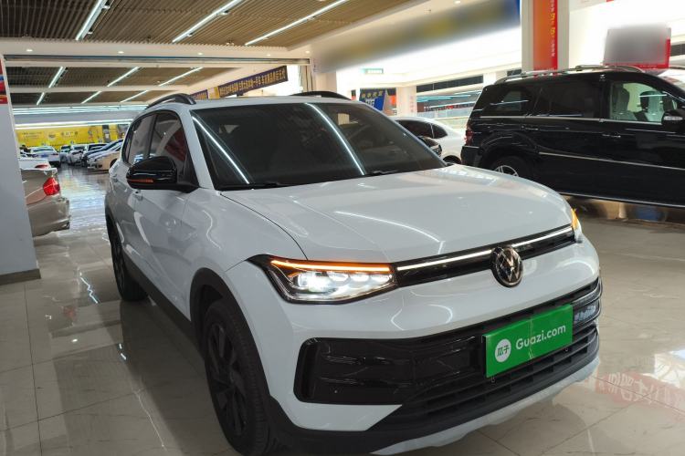 Used Volkswagen Tharu 2025 New Sharp 1.5L Ambitious Edition Front Right 45 Deg