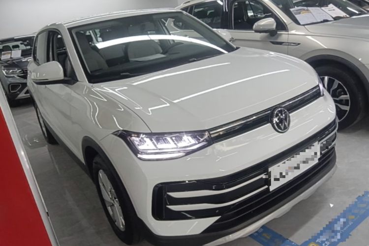 Used Volkswagen Tharu 2025 New Sharp 1.5L Sharp Edition Front Right 45 Deg