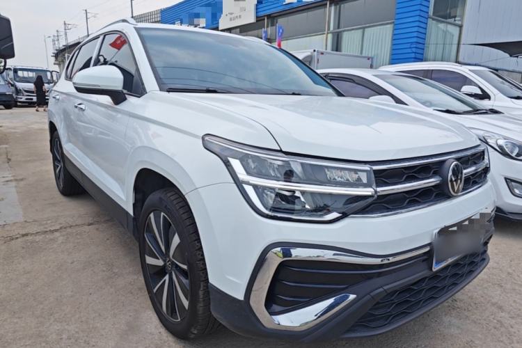 Used Volkswagen Tharu 2025 300TSI Two-Wheel-Drive Moonlight Edition Front Right 45 Deg