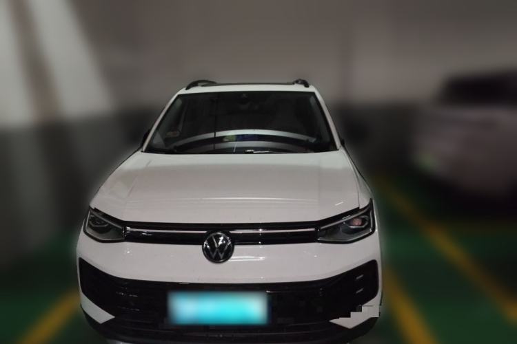 Used Volkswagen Tharu 2025 New Sharp 1.5L Ambitious Edition Front