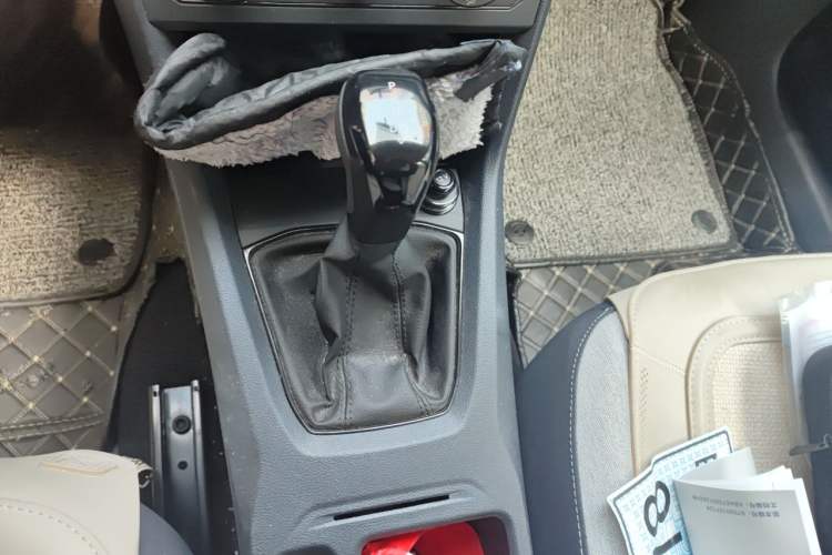 Used Volkswagen Tharu 2025 New Sharp 1.5L Sharp Edition Gear Lever