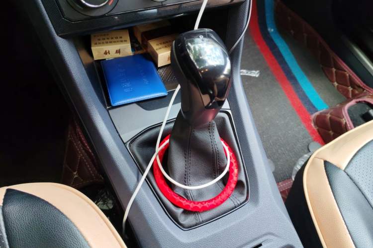 Used Volkswagen Tharu 2025 New Sharp 1.5L Sharp Edition Gear Lever