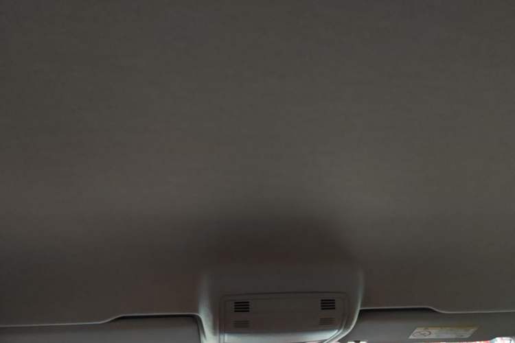 Used Volkswagen Tharu 2025 New Sharp 1.5L Sharp Edition Headliner