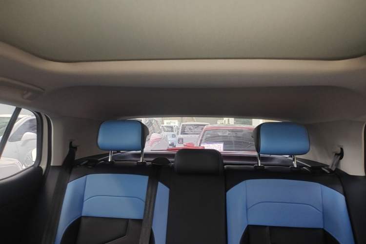 Used Volkswagen Tharu 2025 New Sharp 1.5L Ambitious Edition Headliner