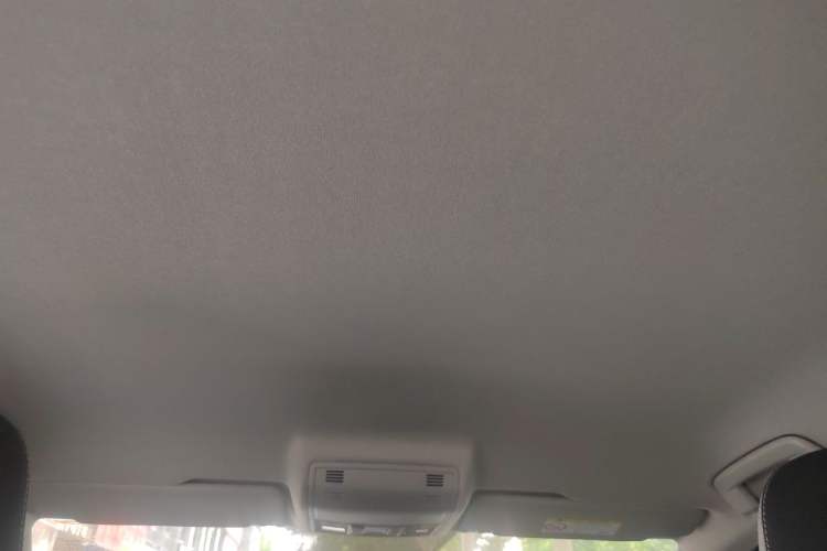 Used Volkswagen Tharu 2025 New Sharp 1.5L Sharp Edition Headliner