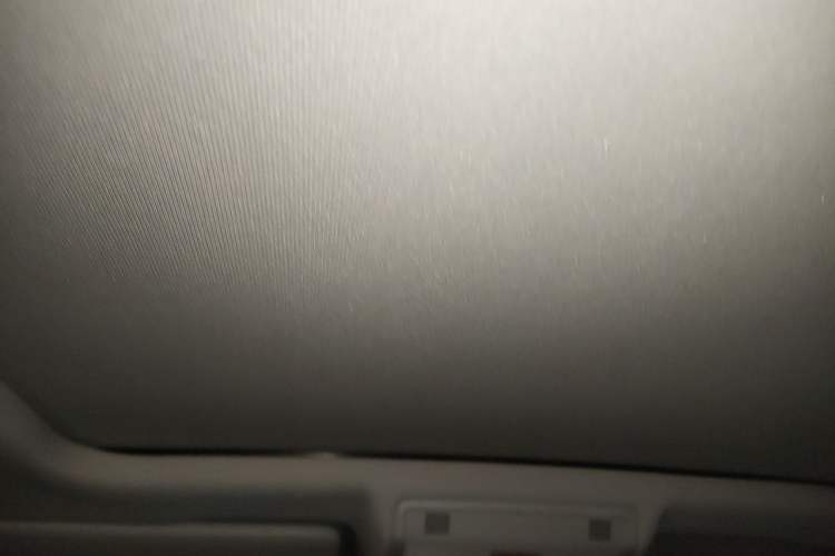 Used Volkswagen Tharu 2025 NewRui 300TSI Prestige Edition Headliner