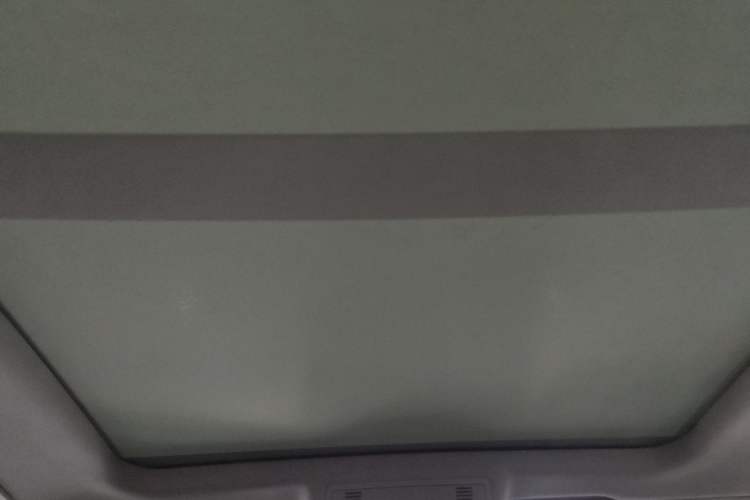 Used Volkswagen Tharu 2025 NewRui 300TSI Prestige Edition Headliner