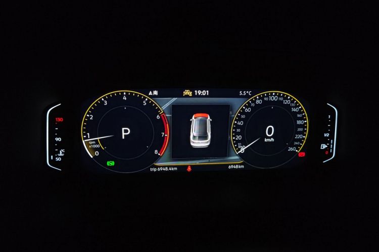 Used Volkswagen Tharu 2025 NewRui 300TSI Prestige Edition Instrument Cluster