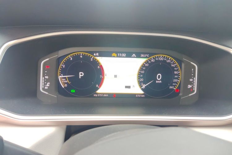 Used Volkswagen Tharu 2025 300TSI Two-Wheel-Drive Moonlight Edition Instrument Cluster