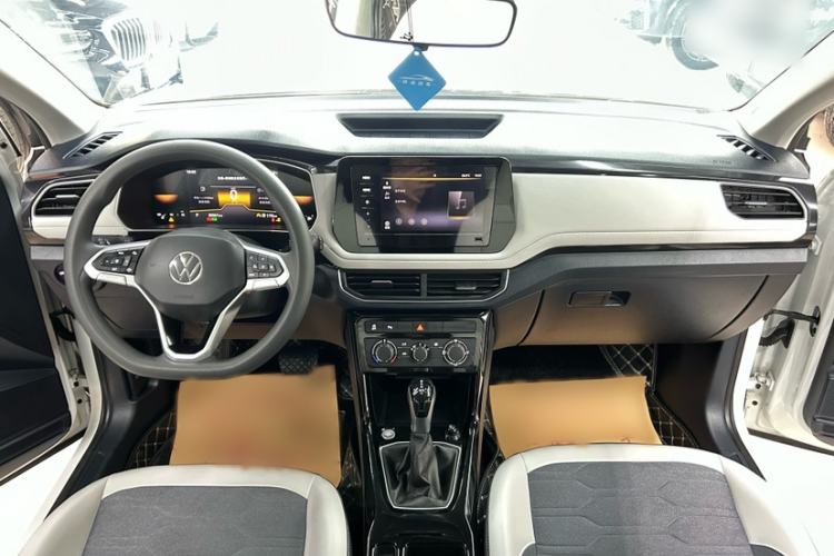 Used Volkswagen Tharu 2025 New Sharp 1.5L Ambitious Edition Interior 1