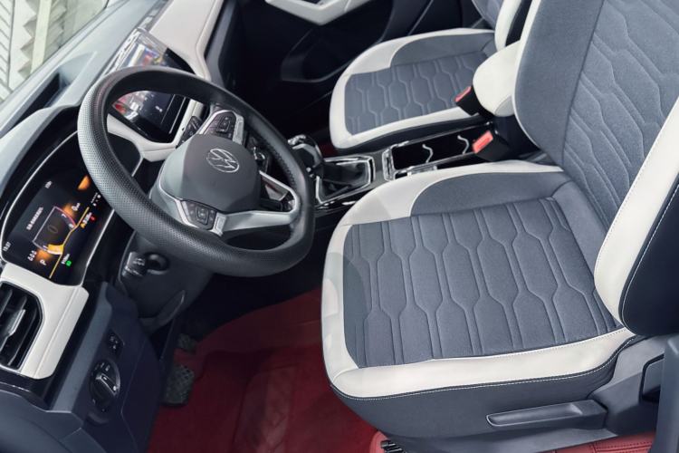 Used Volkswagen Tharu 2025 New Sharp 1.5L Ambitious Edition Interior 5