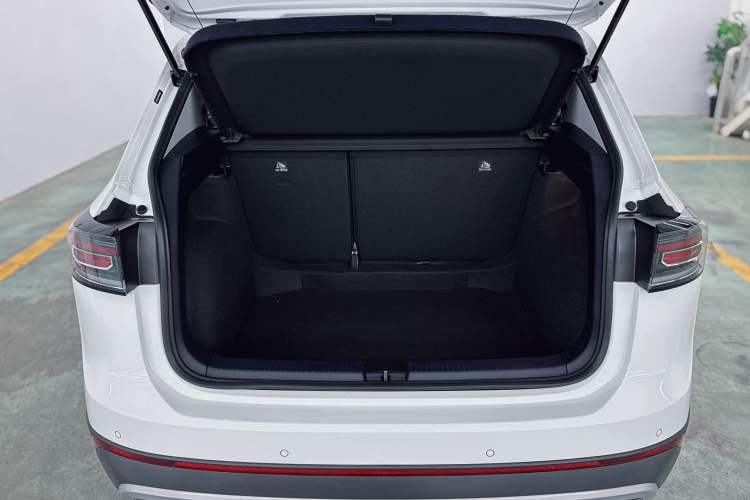 Used Volkswagen Tharu 2025 New Sharp 1.5L Ambitious Edition Interior 7