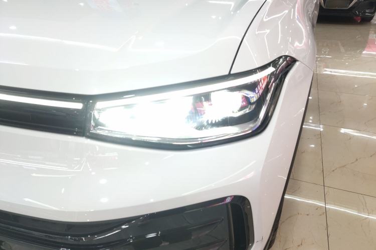 Used Volkswagen Tharu 2025 NewRui 300TSI Prestige Edition Left Front Headlight