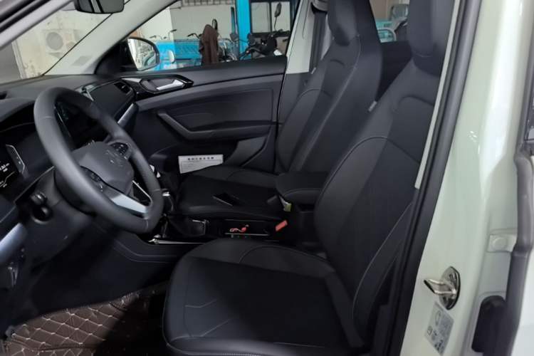 Used Volkswagen Tharu 2025 NewRui 300TSI Prestige Edition Left Front Seat
