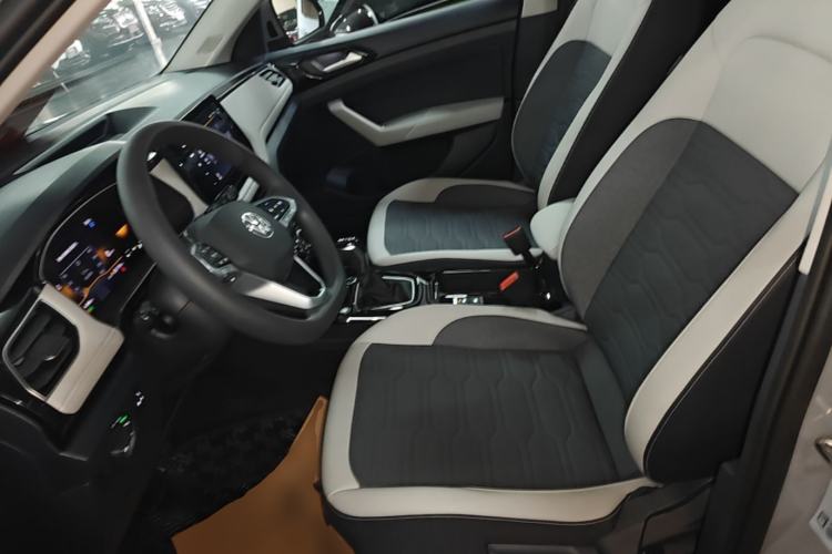 Used Volkswagen Tharu 2025 New Sharp 1.5L Ambitious Edition Left Front Seat