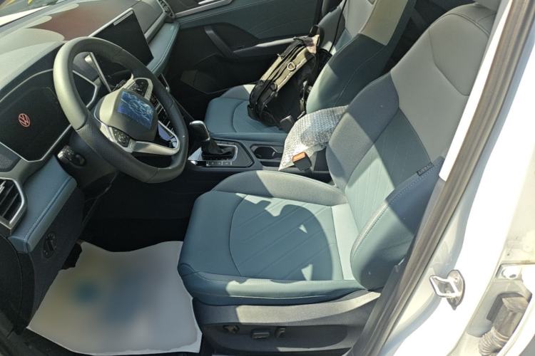 Used Volkswagen Tharu 2025 300TSI Two-Wheel-Drive Moonlight Edition Left Front Seat