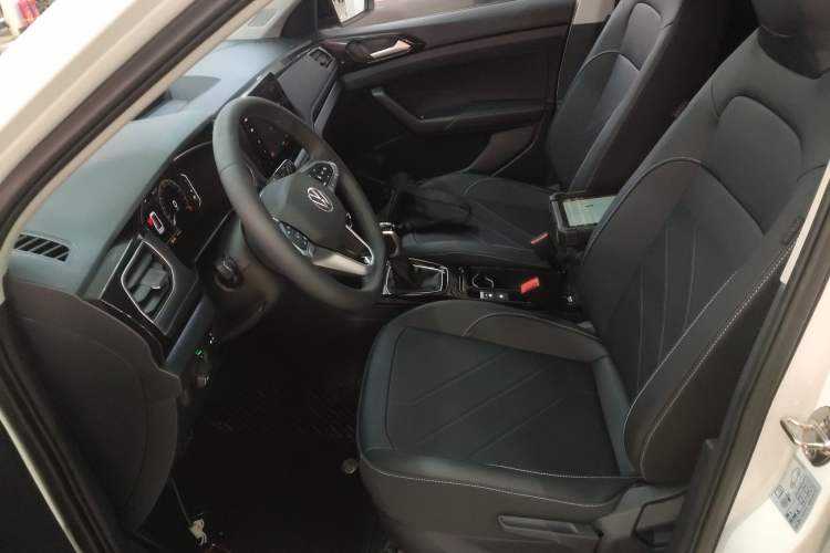 Used Volkswagen Tharu 2025 NewRui 300TSI Prestige Edition Left Front Seat